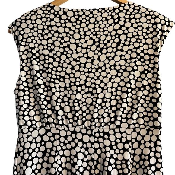 Sz 10 Dress Polka Dot with shoulder pads & figure flattering style NWOT - Picture 9 of 13